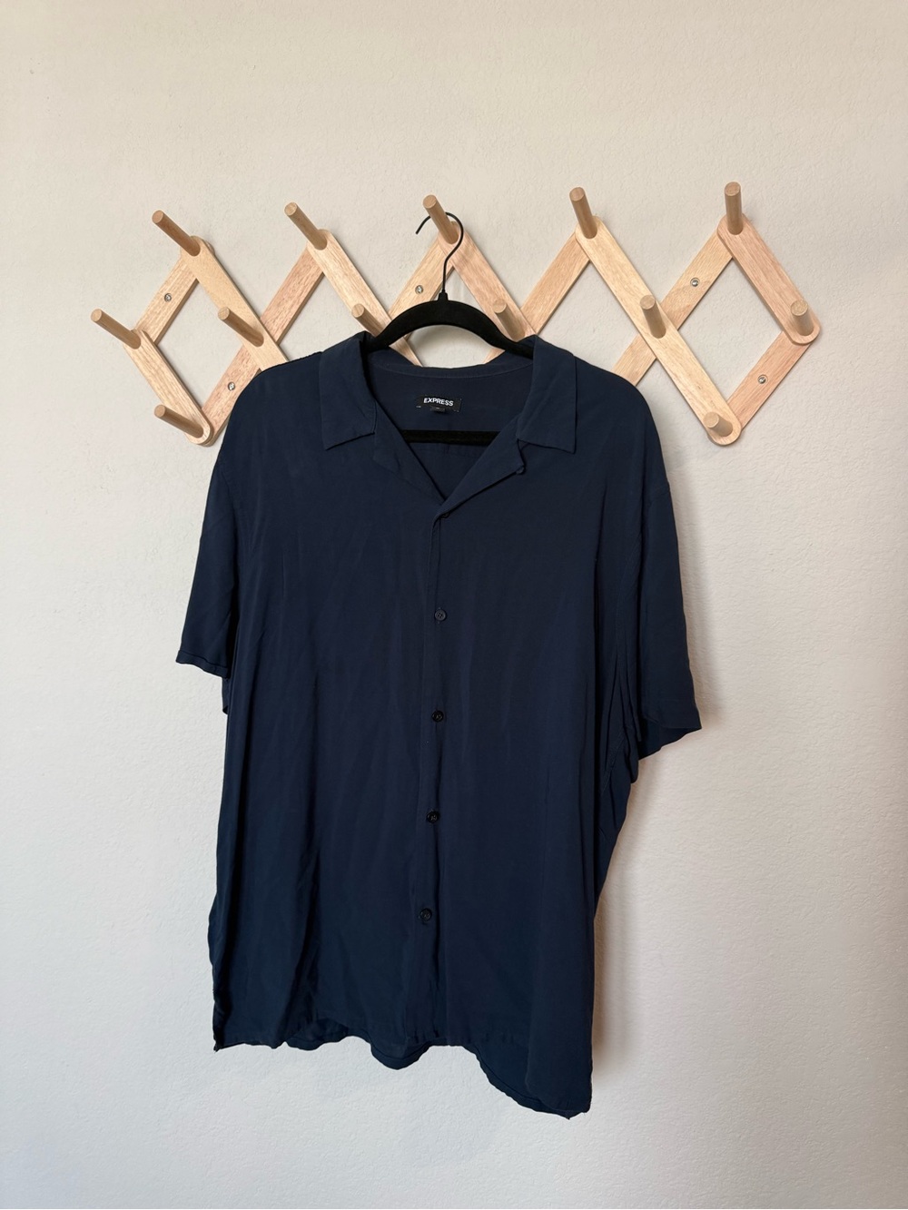 Express Navy Short-Sleeve Camp Collar Button-Up Shirt